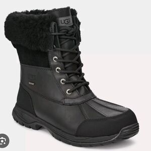 UGG NWT Black Winter Boots